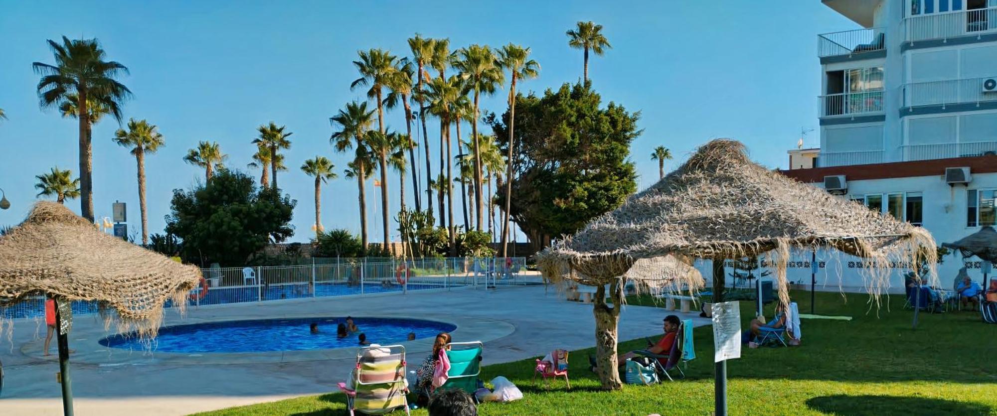 Playa Estudio Deluxe Apartment Benalmadena Ngoại thất bức ảnh