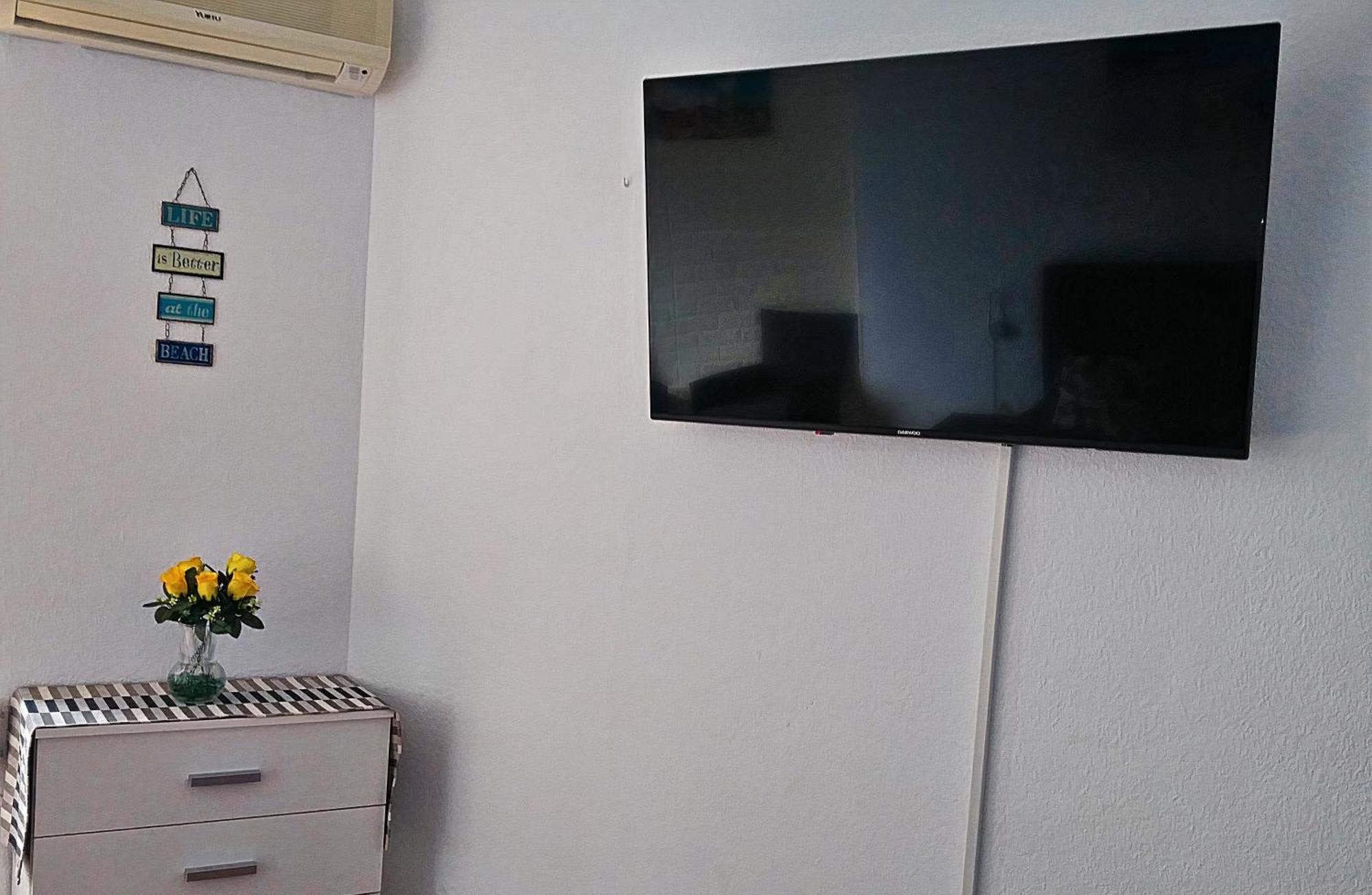 Playa Estudio Deluxe Apartment Benalmadena Ngoại thất bức ảnh
